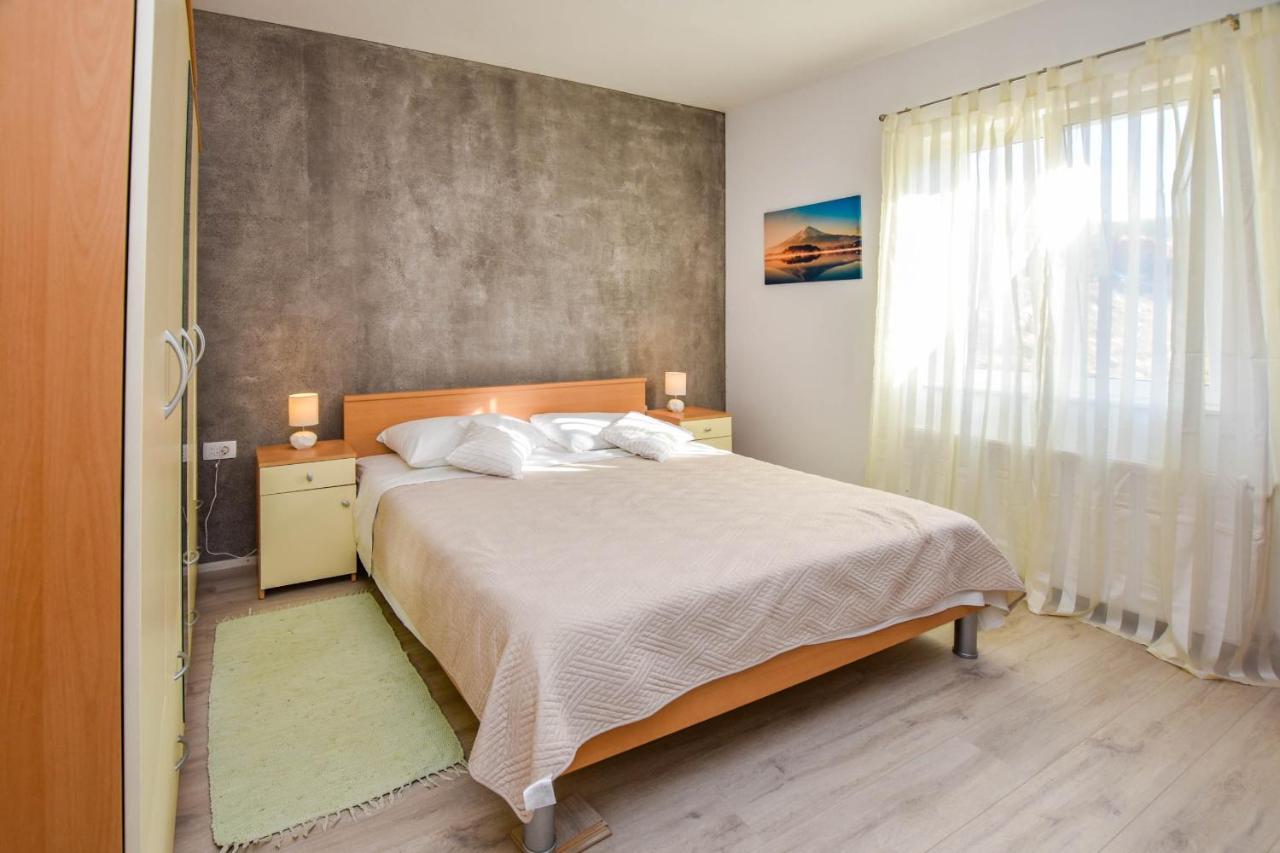 Apartament Kuca Za Odmor Lucija Vrana  Zewnętrze zdjęcie