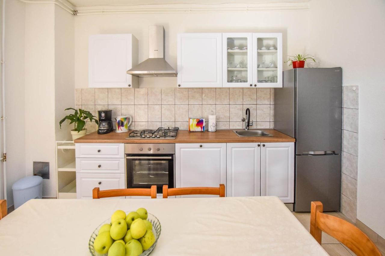 Apartament Kuca Za Odmor Lucija Vrana  Zewnętrze zdjęcie