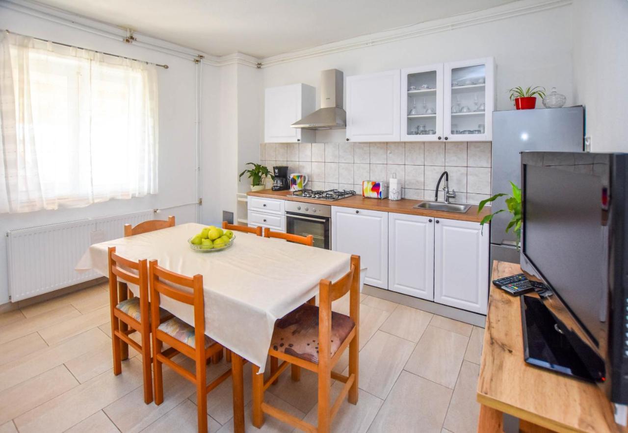 Apartament Kuca Za Odmor Lucija Vrana  Zewnętrze zdjęcie